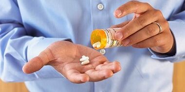 Que les antibiotiques boivent chez les hommes atteints de prostatite